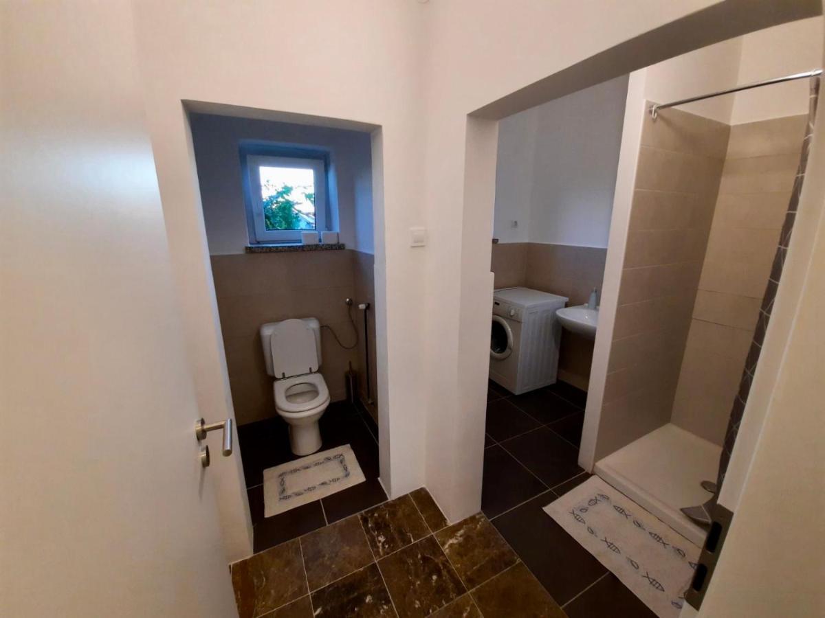 Rooms Optim Ptuj Esterno foto