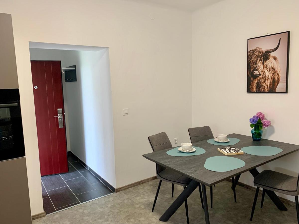 Rooms Optim Ptuj Esterno foto