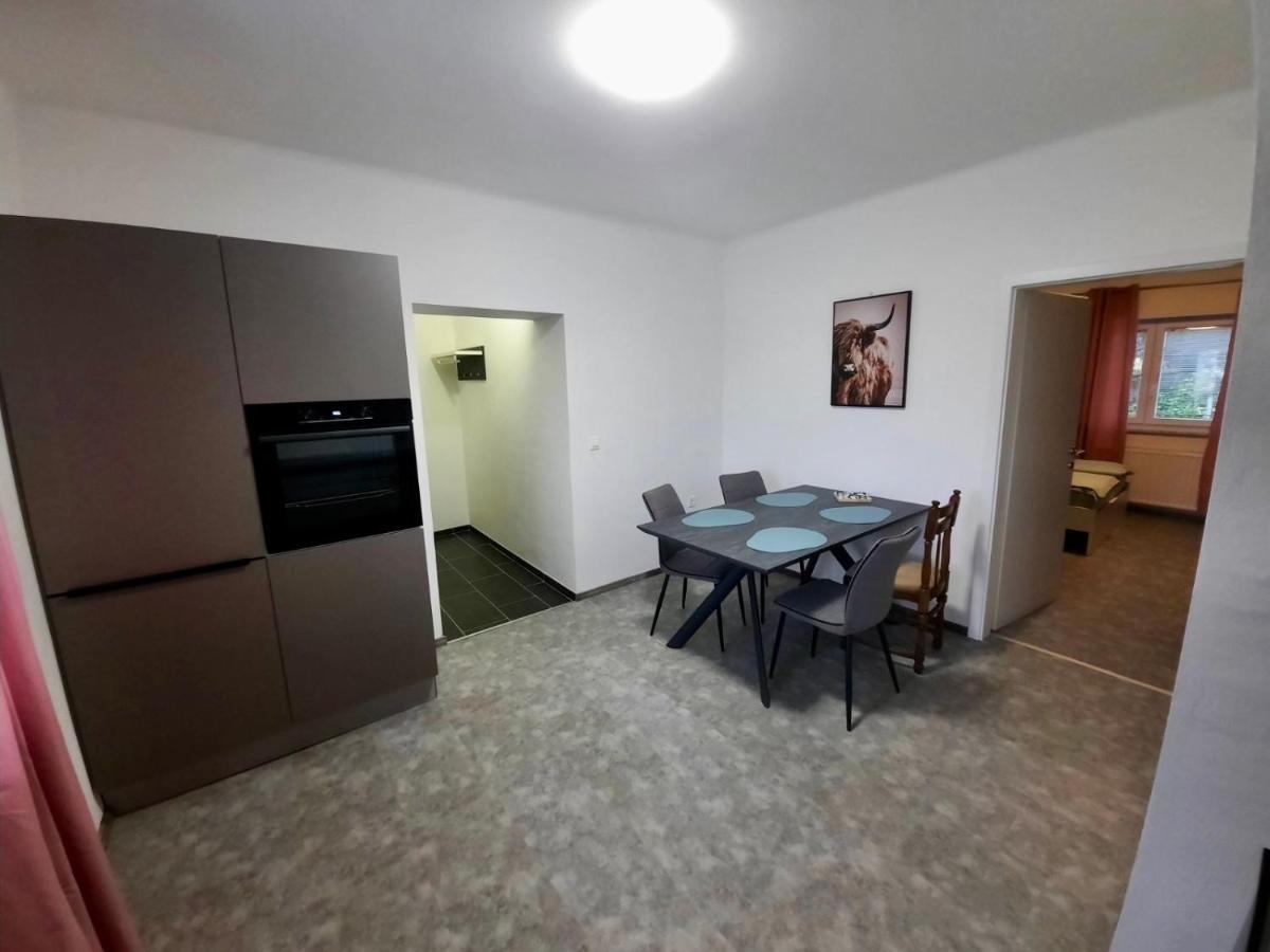 Rooms Optim Ptuj Esterno foto